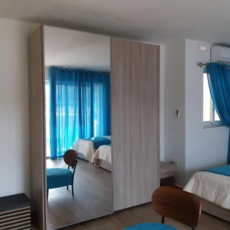 Cosy Penthouse Near The Sea. Munxar